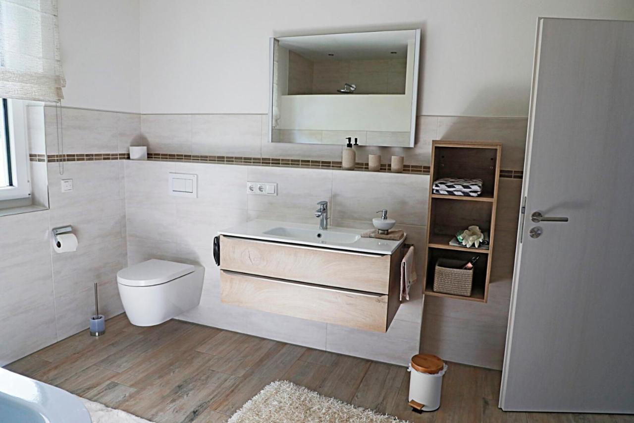 נידגן Ferienhaus Im Wiesental מראה חיצוני תמונה